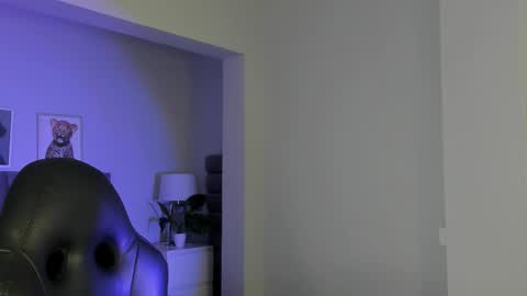 Madie  online show from 5, 3, 2026