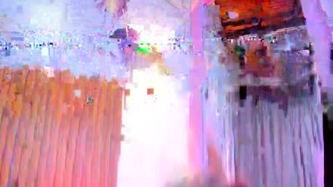 Snapshot of madison_diaz1 chatting on 13, 5, 2026 Madi online show from 13, 5, 2026