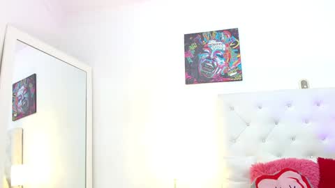 Snapshot of madison_horny69 chatting on 3, 2, 2025 Jenny online show from 3, 2, 2025