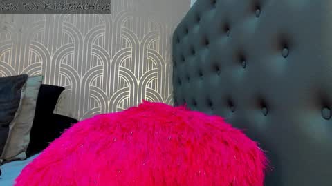   online show from 27, 2, 2025