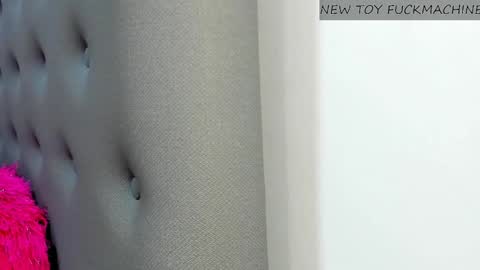   online show from 4, 3, 2025