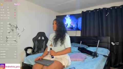 Snapshot of madisonbrunette_lxs chatting on 11, 10, 2025 madison online show from 11, 10, 2025