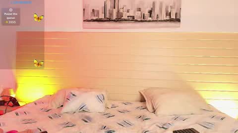    online show from 15, 12, 2025