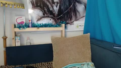 Elizabeth online show from 16, 1, 2025