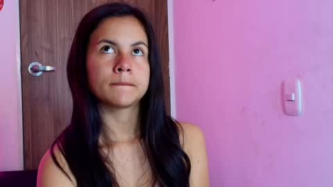 Snapshot of mady_gh chatting on 20, 9, 2025 mady online show from 20, 9, 2025