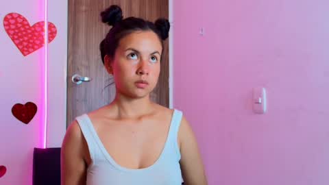 Snapshot of mady_gh chatting on 3, 10, 2025 mady online show from 3, 10, 2025