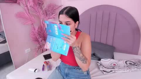 Snapshot of madyscarlett chatting on 21, 10, 2025 madyscarlett online show from 21, 10, 2025