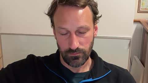 Snapshot of maenu_69 chatting on 12, 10, 2025 maenu_69 online show from 12, 10, 2025