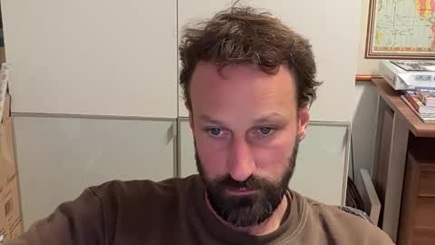 Snapshot of maenu_69 chatting on 29, 10, 2025 maenu_69 online show from 29, 10, 2025