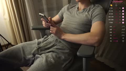 Mike XMaestro 3369 online show from 8, 2, 2025