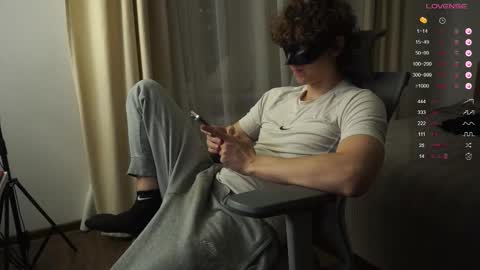 Mike XMaestro 3369 online show from 5, 10, 2025