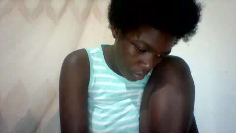 Snapshot of maevre_ chatting on 6, 2, 2026 maevre_ online show from 6, 2, 2026