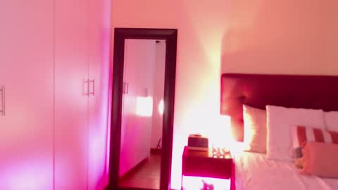 Mafer Flor online show from 2, 3, 2025