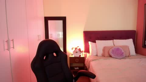 Snapshot of mafer_meow chatting on 29, 4, 2026 Mafer Flor online show from 29, 4, 2026
