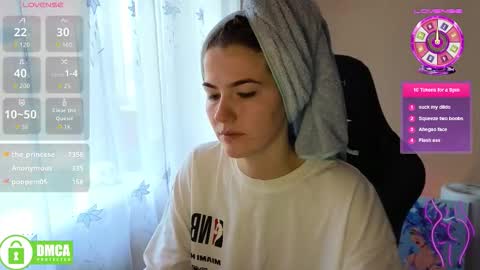 Snapshot of mag1c_eyes chatting on 17, 11, 2025 mag1c_eyes online show from 17, 11, 2025