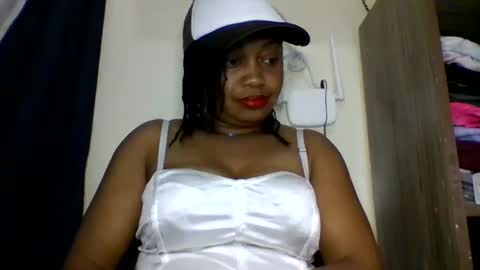 Snapshot of magdalinemus chatting on 8, 7, 2026 magdalinemus online show from 8, 7, 2026