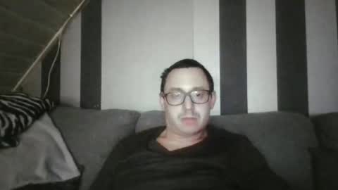 Snapshot of magfrauenfuesse chatting on 27, 11, 2025 magfrauenfuesse online show from 27, 11, 2025