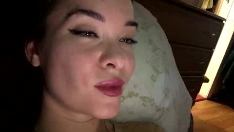 magggg658318 online show from 11, 1, 2025