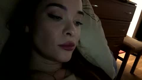 magggg658318 online show from 16, 9, 2025