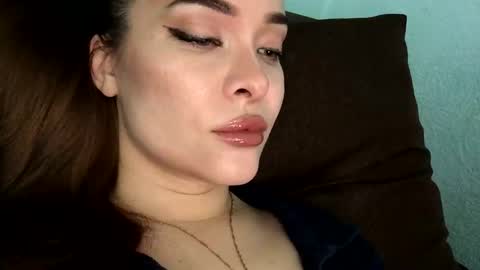 Snapshot of magggg658318 chatting on 31, 5, 2026 magggg658318 online show from 31, 5, 2026