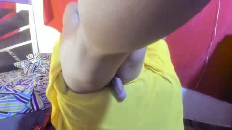 Snapshot of maggie_fit chatting on 6, 1, 2025 maggie_fit online show from 6, 1, 2025