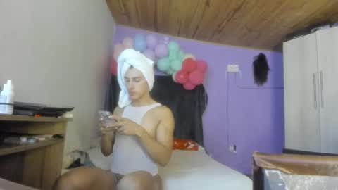 Snapshot of maggie_fit chatting on 5, 2, 2025 maggie_fit online show from 5, 2, 2025