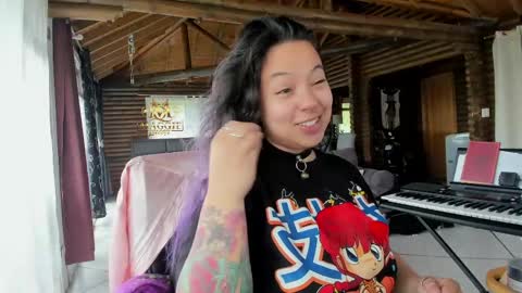 Snapshot of maggie_queen chatting on 27, 4, 2026 Luna online show from 27, 4, 2026
