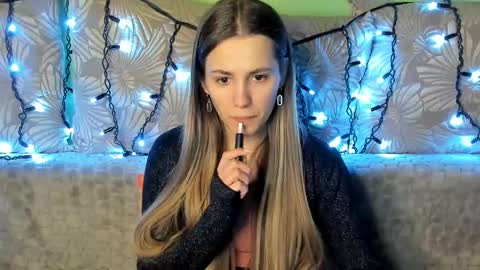 Maggie online show from 14, 2, 2025