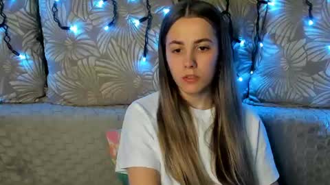 Snapshot of maggiecake chatting on 18, 6, 2026 Maggie online show from 18, 6, 2026