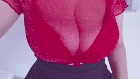 Maggie   online show from 26, 2, 2025