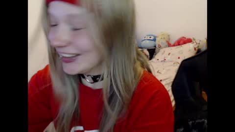 Snapshot of maggieswaggy chatting on 11, 12, 2024 Magdalene Swaggy online show from 11, 12, 2024