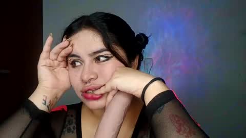 Snapshot of magic_alicee_ chatting on 11, 7, 2026 Alice online show from 11, 7, 2026