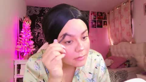 Claire online show from 31, 12, 2024