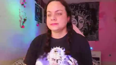 Claire online show from 5, 3, 2025