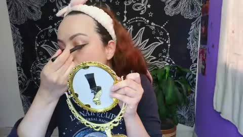 Snapshot of magic_clairewitch chatting on 6, 5, 2026 Claire online show from 6, 5, 2026