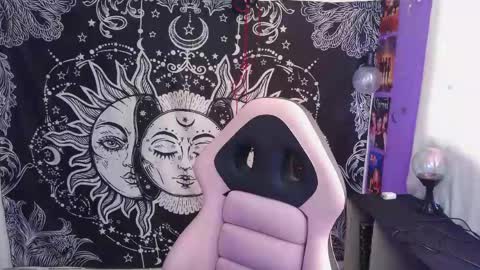 Snapshot of magic_clairewitch chatting on 23, 5, 2026 Claire online show from 23, 5, 2026