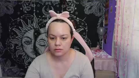 Snapshot of magic_clairewitch chatting on 31, 5, 2026 Claire online show from 31, 5, 2026