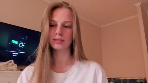 Alice  online show from 15, 4, 2026