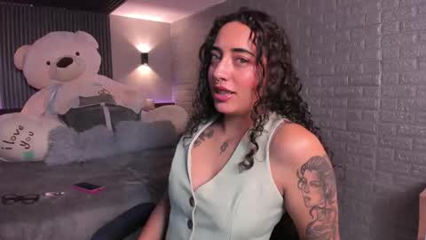 Snapshot of magic_ivone chatting on 10, 2, 2026 magic_ivone online show from 10, 2, 2026