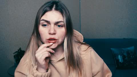 Snapshot of magic_katarina_ chatting on 23, 1, 2025 magic_katarina_ online show from 23, 1, 2025