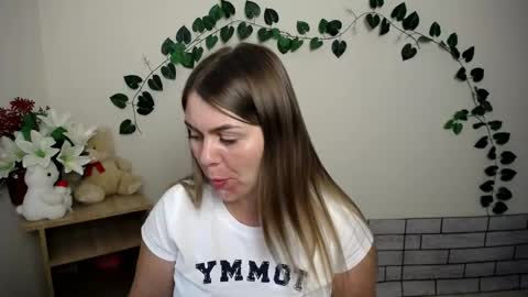 Snapshot of magic_katarina_ chatting on 18, 9, 2025 magic_katarina_ online show from 18, 9, 2025