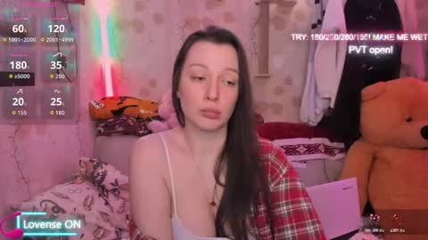 Hello sweet I am Lilly Lets have fun  The show will start around 600 PM GTM or 100 PM GTM  online show from 18, 3, 2026