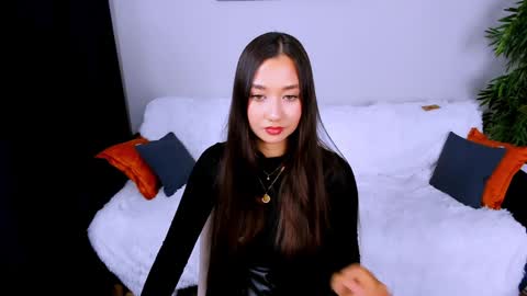 Snapshot of magic_phoenix chatting on 3, 1, 2025 magic_phoenix online show from 3, 1, 2025