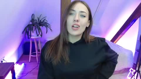 Snapshot of magic_zooey chatting on 18, 2, 2025 Zooey online show from 18, 2, 2025