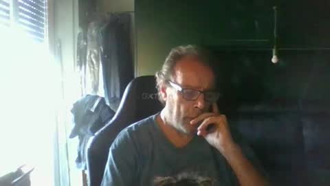 Snapshot of magicomerlino63 chatting on 1, 10, 2025 magicomerlino63 online show from 1, 10, 2025
