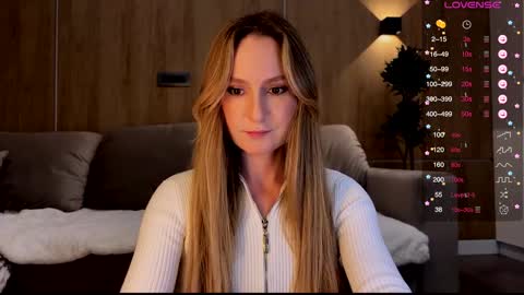 magicpeaach online show from 8, 2, 2025