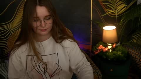 Emily online show from 19, 12, 2024