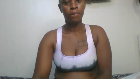 Snapshot of magicpussyy1 chatting on 19, 5, 2026 magicbabe online show from 19, 5, 2026