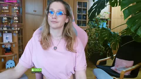 Nicole online show from 14, 1, 2025