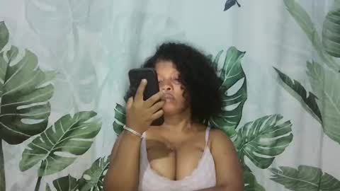 Snapshot of magniah chatting on 25, 11, 2025 magniah online show from 25, 11, 2025